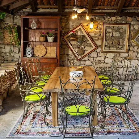 Heritage Bakovic Villa *