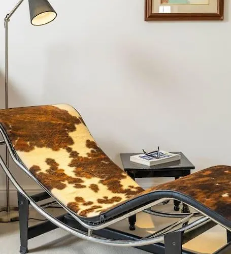 Heritage Bakovic فيلة *