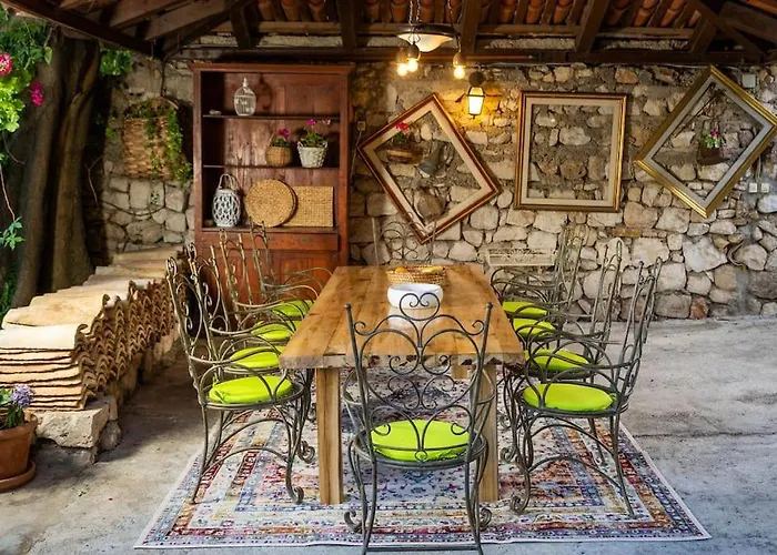 Heritage Bakovic فيلة *